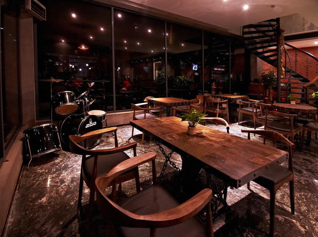 James Joyce Coffetel Hotel Guangzhou Shi Jing City Square Branch Exterior photo