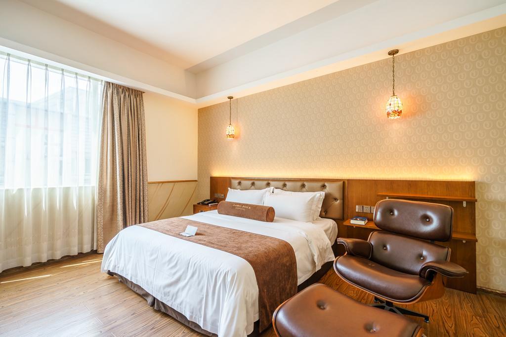 James Joyce Coffetel Hotel Guangzhou Shi Jing City Square Branch Exterior photo