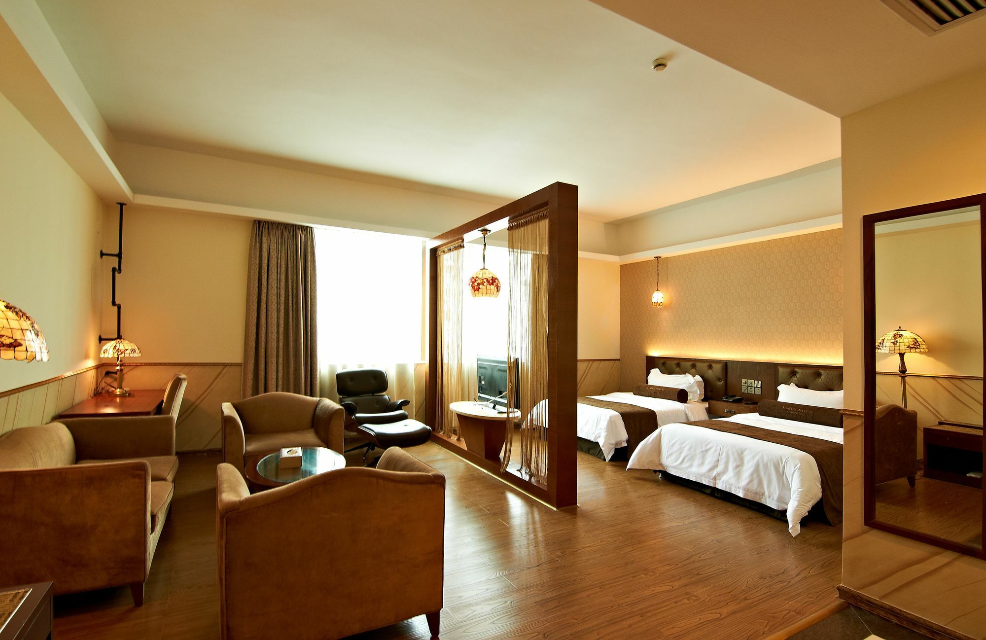 James Joyce Coffetel Hotel Guangzhou Shi Jing City Square Branch Exterior photo